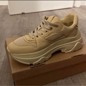 Sneakers Zara, EU37 size